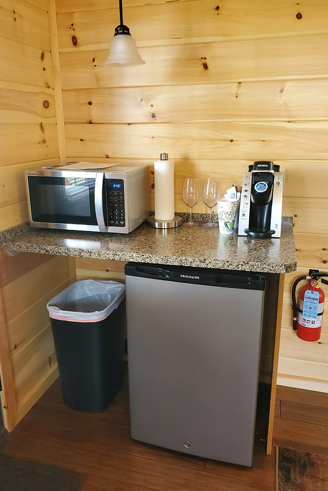 Lakeview Cottage Kitchen Area