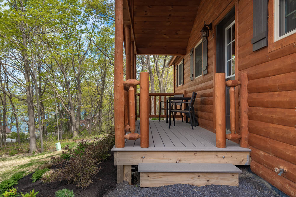 Cottage front porch