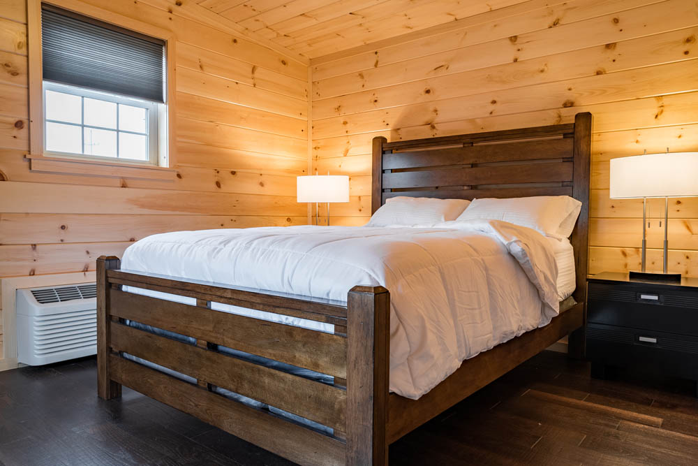 Lakeview Cottage Bedroom