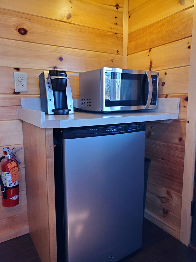 Lakeview Cottage Kitchen Area